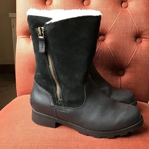 Sorel leather and suede boots